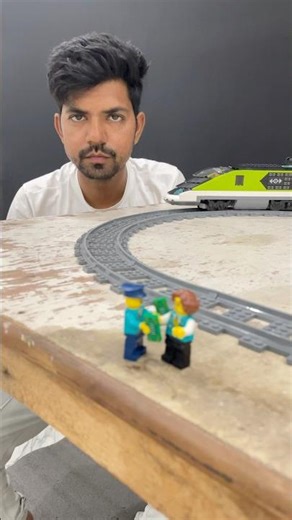 Lego High Speed Passenger Train Loco Pilot Girlfriend Ride Travel