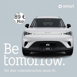 Entdecke den vollelektrischen smart #1 – jetzt ab 289 €¹ monatlich. Das mehrfach ausgezeichnete Design und die leistungsstarke Performance machen den kompakten Elektro-SUV zu einem einzigartigen Statement auf der Straße. Jede der sieben vielseitigen Lines bietet Platz für fünf Personen und eine serienmäßige Ausstattung, die deine Erwartungen übertrifft – ohne zusätzliche Kosten. Du entscheidest, welche Line am besten zu dir passt. Dank großer Reichweite und schneller Ladezeit erreichst du entspa