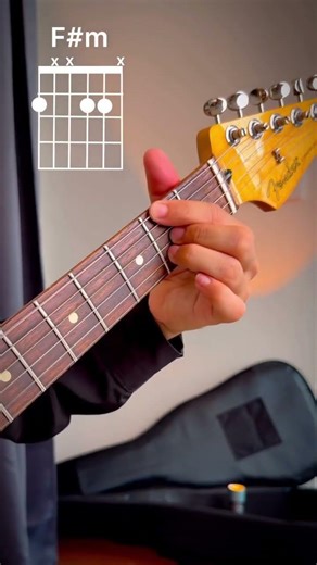 Latihan 30 Detik Ini Bikin Kamu Lancar Pindah Chord 🎸 #belajarakustik #guitar