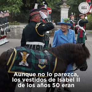 1.2M views · 4.6K reactions | El Estilo Único De La Reina Que Ha Perdurado Al Pasar Los Años. Es Literalmente La Reina De La Elegancia | Cut & Paste | Facebook