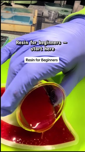 Resin for beginners — this video shows the resin art process from start to finish. I create resin projects while teaching beginners how the process works before they invest or sell. If you want to learn resin the right way, start with my free digital resin class. 🔗 Link in my bio. #resinforbeginners #resinart #creativeprocess #learnresin #CreateWithRuthless