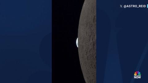 Reid Wiseman captures view of 'Earthset' during Artemis II mission