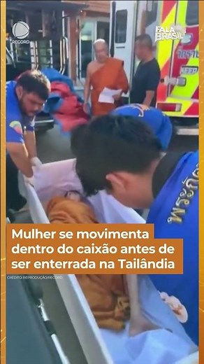 Mulher se movimenta dentro do caixão antes de ser enterrada na Tailândia #falabrasil #shorts