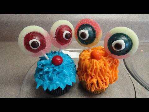 How to Decorate cute alien/monster cupcakes with bulbous eyes