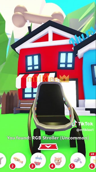 Открываю боксы в Adopt Me на Roblox