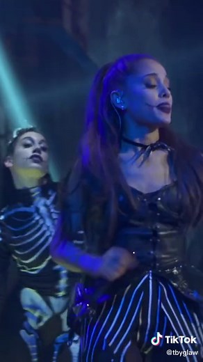 Ariana Grande's Stellar 'Focus' Performance at iHeartRadio 2015