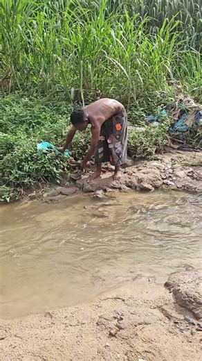 SORRY MY T ~SHIRT LOVE YOU MORE.🤣🤣🤣🤣🤣🤣🤣😍😍 #viral #comedy #eveevena #like #funny #prank #memes #likee