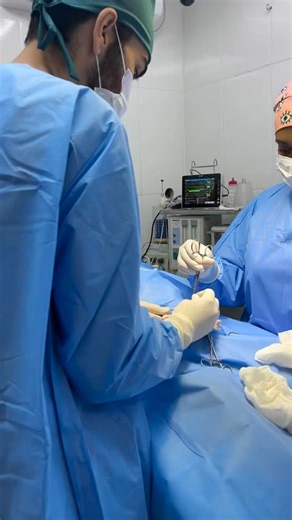 Unipet Hospital Veterinário on Instagram: "O Centro Cirúrgico da Unipet é preparado para oferecer segurança, tecnologia e cuidado em cada procedimento. 🐾✨ Contamos com estrutura adequada, equipamentos modernos e equipe capacitada para realizar cirurgias com responsabilidade e atenção a cada detalhe do preparo ao pós-operatório. 🔎 Além disso, realizamos os exames necessários aqui mesmo na clínica, garantindo mais agilidade no diagnóstico e maior segurança no acompanhamento do seu pet. E após o 