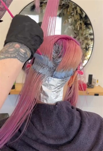 yes or no ? 😍😍 Beautiful transformation by @glam.by.heather ✍️✍️Tag a friend & Comment ! ✍️✍️Follow ❤️😍👉 @hairvideoshow . . #shorthair #shorthairideas #hairtutorial #pixiecut #pixiehair #bobhaircut #hairstylevideo #trendyhair #shorthairdontcare #trending #style #colorhair #saçmodelleri #hairfashion #ohiohair #newhaircut #saç #saçkesimi #shorthairlove #trend #sassoonacademy #pixies #pixiecut #blondehair #blondhair #haircolortrends #silverhair #greyhair #squarehair #hairacademytv #hairvideosho