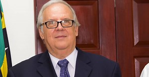 古巴前大使阿贝拉尔多·法比奥·埃尔南德斯·费雷在哈瓦那去世。