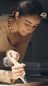 When the kitchen heat isn’t just from the stove, Chef had Ananya on the grill too! 😂🍴​ #MyDiscovery #40YearsOfDiscovery #Discovery #DiscoveryChannel #DiscoveryChannelIndia | Discovery Channel India