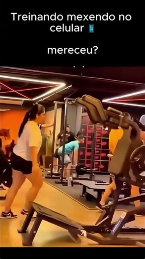 Training while using my phone 😡 #memes