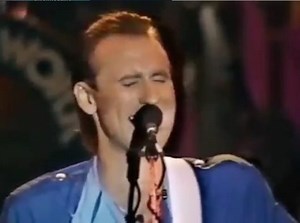 Flashback to Men at Work performing "Down Under" LIVE! #FBF Watch the full performance at https://youtu.be/fDAjK9AnFGI | Colin Hay