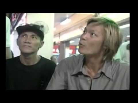 Funny hokkien negotiation scene in Singapore Xiao (movie)