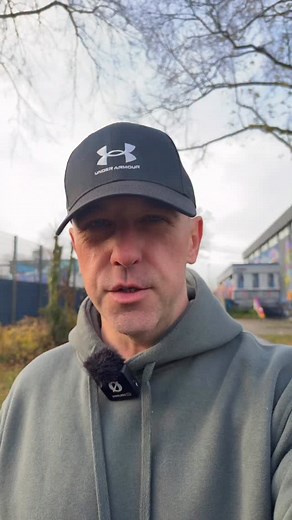 677 reactions · 43 comments | Decyzyjny plankton. #humor #ironia #kabaret #polska #polacy #marszałek #prezydent #ustawa #polityka #rząd | Robert Knapik | Facebook