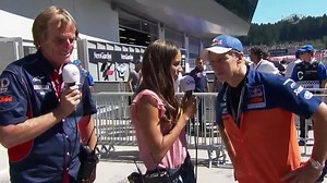 Tobias Moretti im Interview mit Andrea Schlager. #MotoGP #ServusMotoGP #AustrianGP | ServusTV Sport