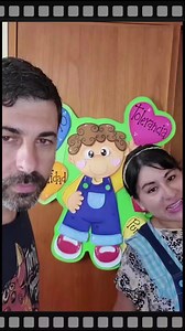 Guía Virtual Ambientación por Sectores👩‍🏫👨‍🏫 ✅ Contenido: 🟢 La guía virtual lleva 7 proyectos prácticos a trabajar: 🔷 Afiche Sector Matemática 🔷Afiche Sector Comunicación 🔷Afiche Sector Personal Social 🔷Afiche Sector Ciencia y Tecnología. 🔷Afiche Sector Religioso. 🔷Portalapicero Maestra 🔷Caratula / Portada niña mariposa. 📄32 moldes A4 en PDF. 📄7 Páginas a color en PDF con procedimientos detallados. ​🎞️2 videos tutoriales ( Portalapicero Maestra , Afiche Sector Personal Social) ---