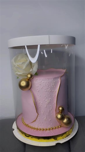 Simple fondant cake design for our client #viral