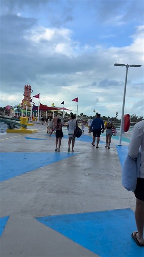 Bahamas. Windy. #windy #bahamas #cococay | Beautiful Florida and Travel