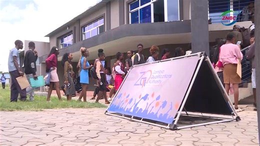 ZAQA Verifies Grade Twelve Results at UNZA By Patricia Banda The Zambia Qualifications Authority –ZAQA- has commenced the verification of Grade Twelve results for first-year students enrolled at the University of Zambia’s Great East Campus. A ZNBC News crew observed long queues of students waiting to have their academic documents verified. More in the following report…. | ZNBC Today