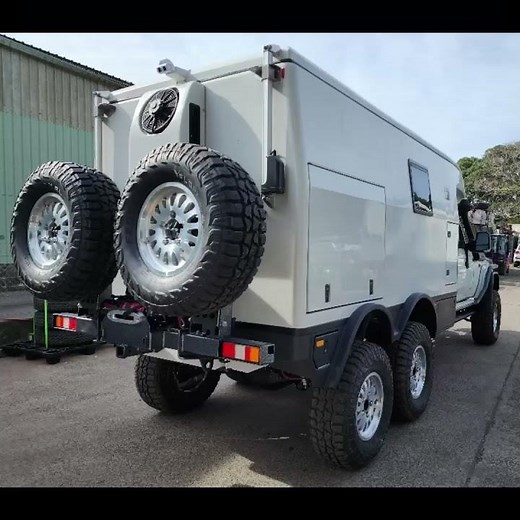 XTR6X6 EXTREME EARTHCRUISER