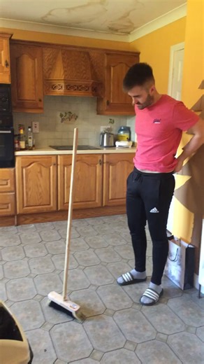 Anyone else’s brush broke 🌍. #ITCarlow #RagWeekReady