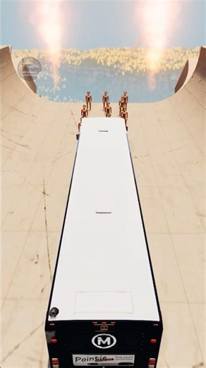 Bus city vs Dummy #beamngdrive #beamngcrash #dummy