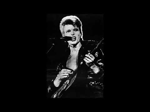 David Bowie - Starman (Live 1972, Preston)