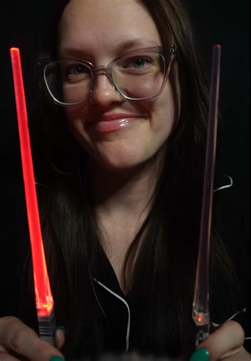 Explore ASMR Experiences with Divinity Candy