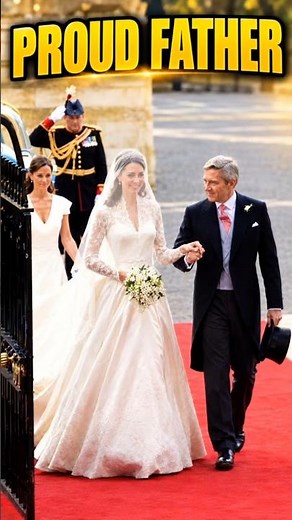 The Nervous Gesture Michael Middleton Did Before Walking Catherine 👑🥺 #kate #princewilliam