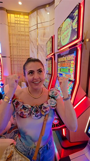 169K views · 2.8K reactions | MASSIVE $375 Spin Wins INSANE Jackpot In Vegas!!! Luckiest Day EVER Continues!! | Lady Luck HQ | Facebook