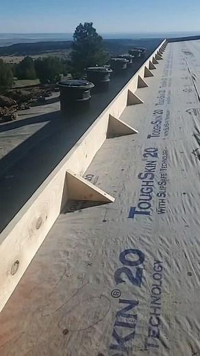 I tried to put my least important words behind all that background noise. sorry the site is loud for this one 😅 #earthship #fyp #colorado