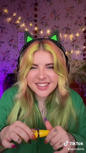 ASMR Deutsch: Antwort auf @night131200 mit liebevollem Rollenspiel