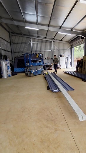 2.4K views | Installing lights in hard-to-reach places? Call Smart elec!  #smartelec #electrician #sparky #fnq #sparkylife #localbusiness #electrical #electricianlife #electricians #athertontablelands #malanda | Smart elec | Facebook