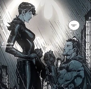 Exploring Batman and Catwoman: A 1992 Nostalgia