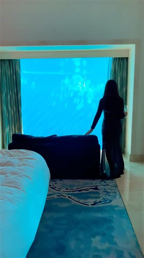 Does this hotel suite actually exist?💦 #dubai