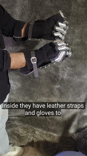 Medieval Steel Gauntlet ⚔️ Handcrafted Knight Armor for LARP, Cosplay & Reenactment