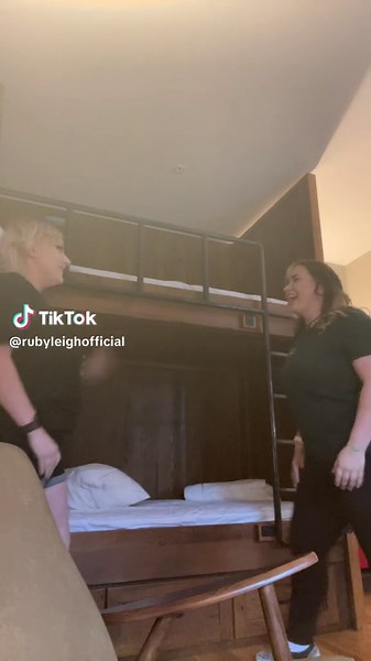 When you get a room with bunk beds. #bunkbuddies #stepbrothers #funny #joke @Sandra Pearson