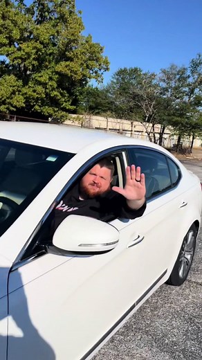 We’re so excited to be partnering with @MaacoNorthAmerica for our car transformation! Any guesses what color he chose?! 👀 #maacopartner #mymaacomaacover #maaco #ad