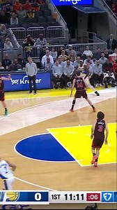 Jay Huff Pick & Pop 🎯 His First of FOUR 3-pointers in First Four Minutes