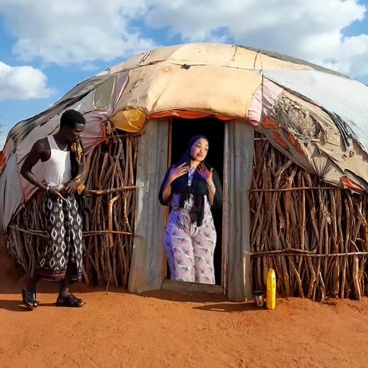 95K views · 1K reactions | Asi Lee Dhaban yaa u sheego in jini badda ka galay..................See More | Nasiib Wacan Walal | Facebook