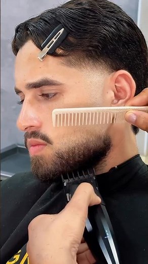 Italian Beard Trim in 30 Seconds 🔥