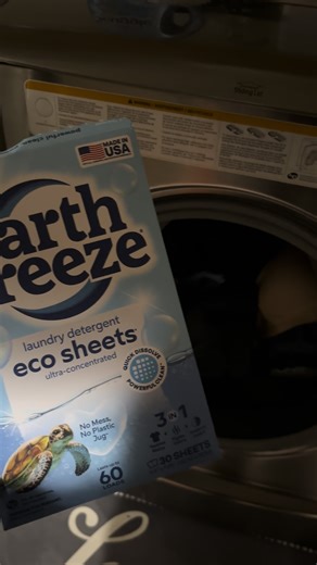 Chelsea🌸 (@chelsea_surls_)’s videos with FEEL THE GROOVE - Queens Road, Fabian Graetz