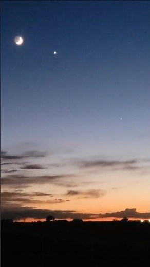 Planetary Alignment! June 17, 2026 🌙✨️ #planetaryalignment #crescentmoon #venus #jupiter #shorts