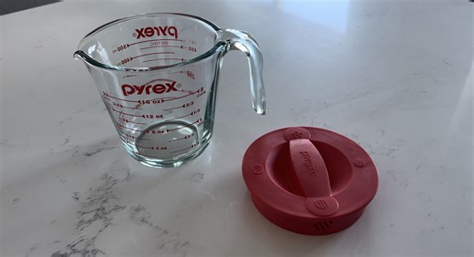 Watch Review - Pyrex Measuring Cup with Lid on Amazon Live