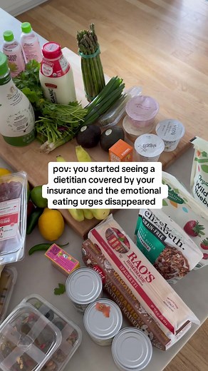 Dietitian Covered by Insurance: Emotional Eating Disappears