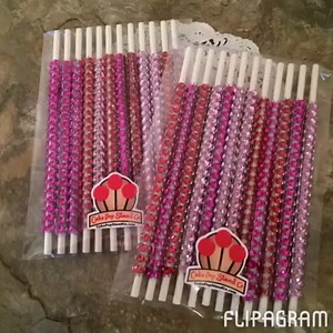 How To Use Bling Stick Kits from Cake Pop Stand Co. Everything you need to make your own bling sticks, just add glue! Choose from 14 colors. Each pack makes 24 sticks. http://cakepopstandco.com/product-category/shop/supplies/ #blingsticks #bling #cakepopsticks #cakepops #partysupplies #partydecor #desserttable #eventplanning #partyideas | Cake Pop Stand Co.