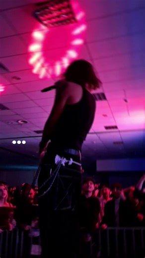 Videoclipuri postate de oldianleaks (@oldianleaks) cu Sigur Dar Incet - Ian & Azteca