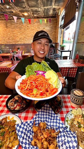 NEW Thai restaurant at Bangkok Boulevard! 🇹🇭 If you love Khao Soi, you have to come try this spot! Definitely order the fried chicken Khao Soi, it’s crispy (not soggy!), the curry is rich and flavorful, and the portion size is generous for the price! Seafood lovers, they’ve got you covered too, a great selection with many dishes I’ve never seen before. All sauces here are homemade from scratch! Their Pad Thai is authentic, no ketchup, and it’s garnished with chives, not green onions. I also tr