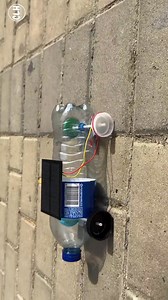 Carrito solar con botella #CarritoSolar #PanelSolarMini #InventosCaseros #ReciclajeCreativo #ComoLoHiceInventor | Como Lo Hice Inventor